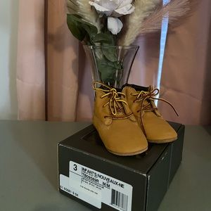 Brand New Infant Crib Timberland Boots Size 3C With Hat.